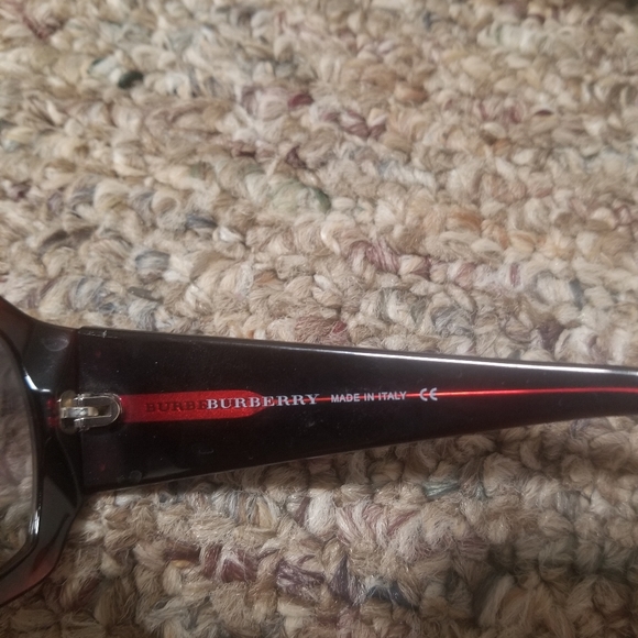 Authentic Burberry Sunglasses main image 5